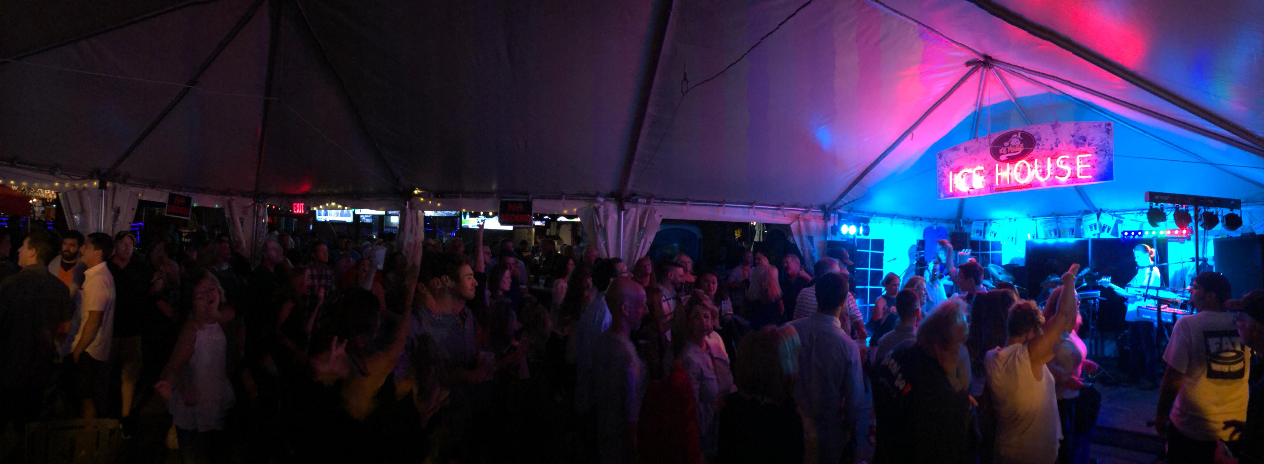 40544412_2179797185629380_1433424895290638336_n