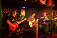 35062739_1711524868923220_4202546789565333504_n