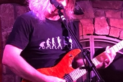 35118961_10213830200442630_4048752574860361728_n