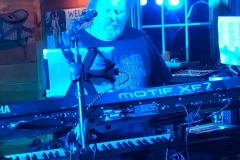 36114294_10213830204362728_1836335283407159296_n