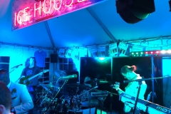 40567826_1853303801430390_2354702939425079296_n