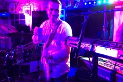 40648569_254294345218581_8394263986597527552_n