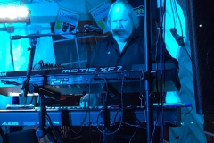 40929069_1480855725347403_302236599511416832_n